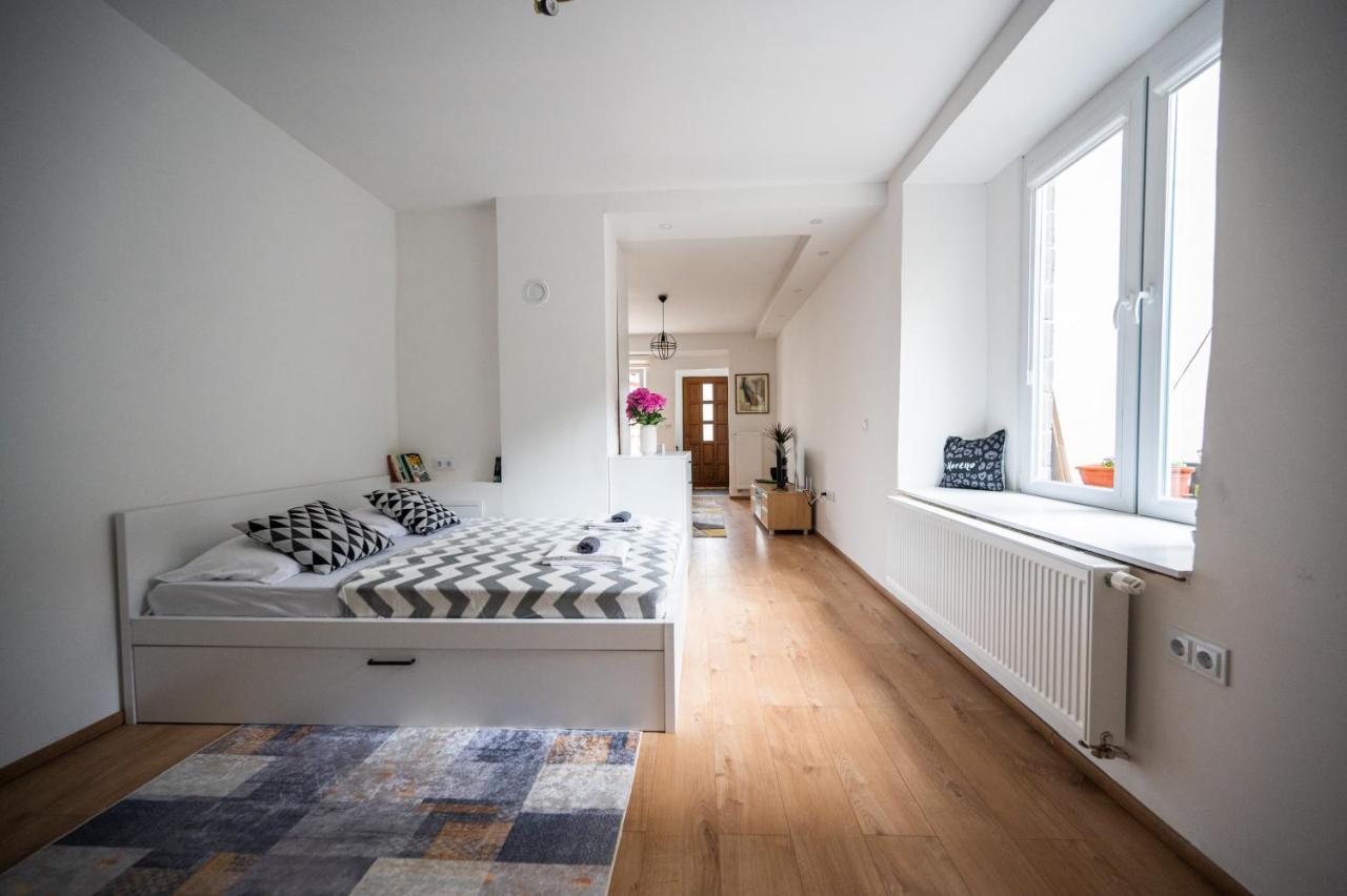 Modern Studio Apartment In The Old Town 사라예보 외부 사진