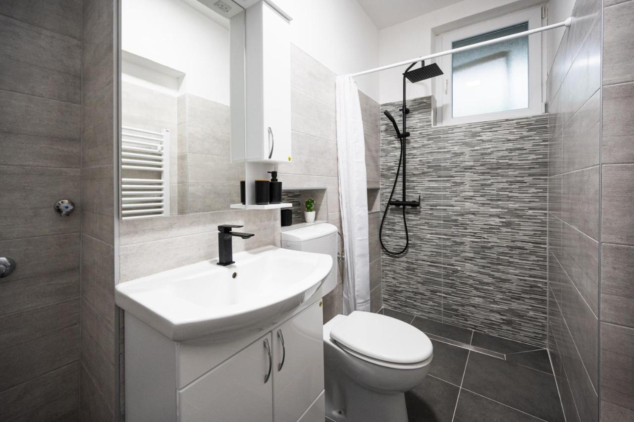 Modern Studio Apartment In The Old Town 사라예보 외부 사진