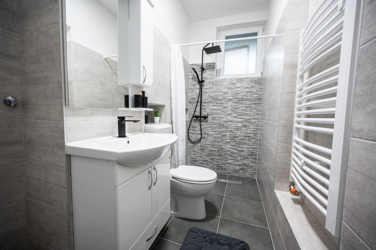 Modern Studio Apartment In The Old Town 사라예보 외부 사진